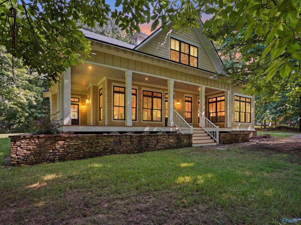 14065 Monte Vedra Road SE, Huntsville, AL 35803