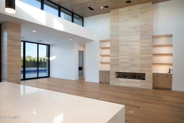 10905 E OBERLIN Way, Scottsdale, AZ 85262