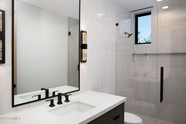 10905 E OBERLIN Way, Scottsdale, AZ 85262