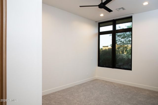 10905 E OBERLIN Way, Scottsdale, AZ 85262