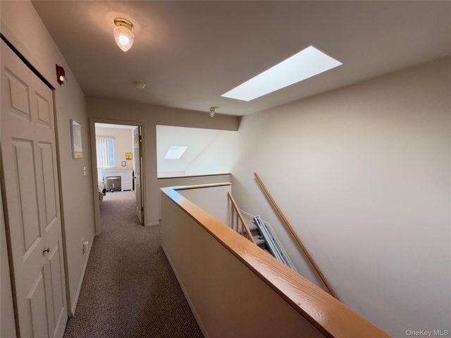 298 Prairie Court, Manorville, NY 11949