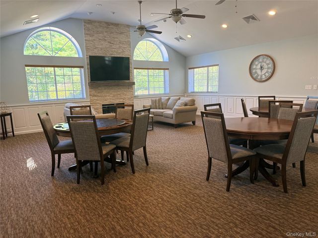 298 Prairie Court, Manorville, NY 11949