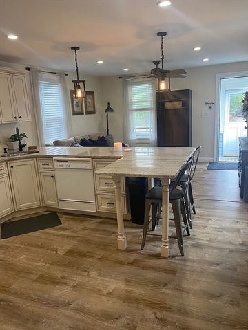 155 Wheelock Ave. 1, Millbury, MA 01527