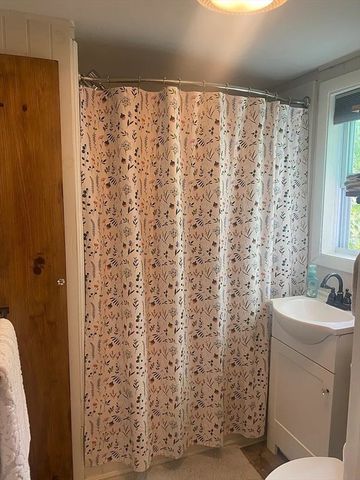 155 Wheelock Ave. 1, Millbury, MA 01527