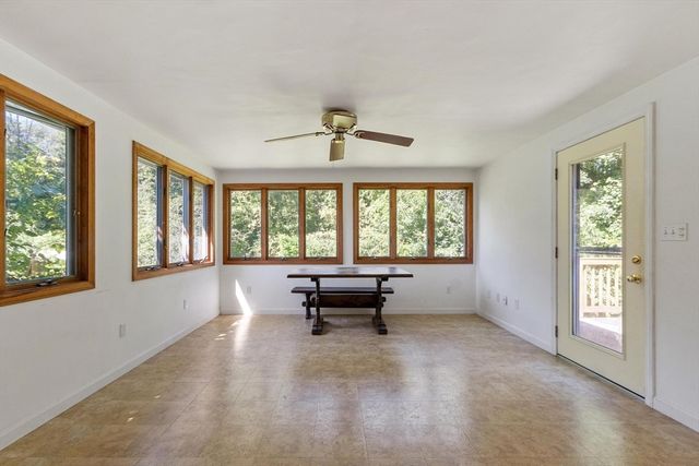 190 Deering Dr, Tewksbury, MA 01876