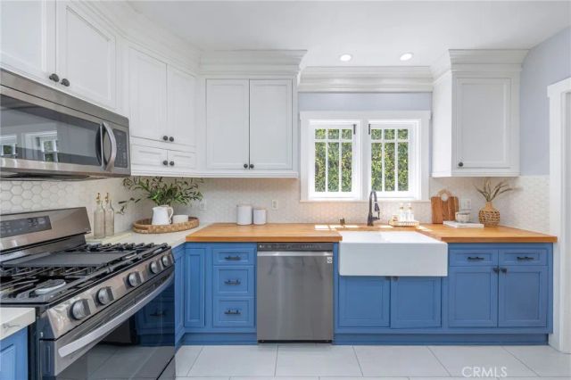24 Lindero, Long Beach, CA 90803
