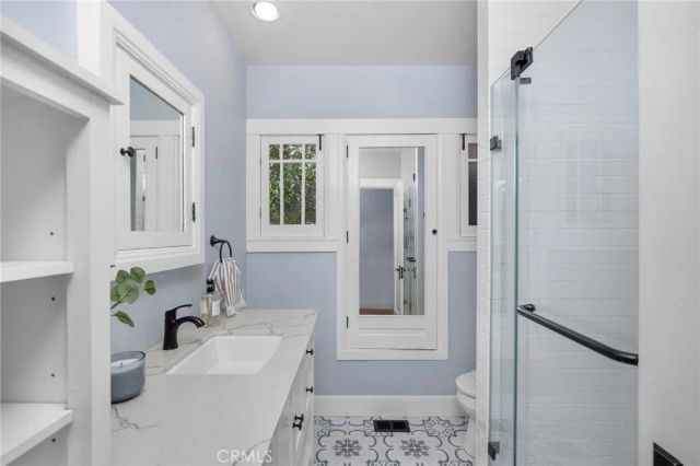24 Lindero, Long Beach, CA 90803
