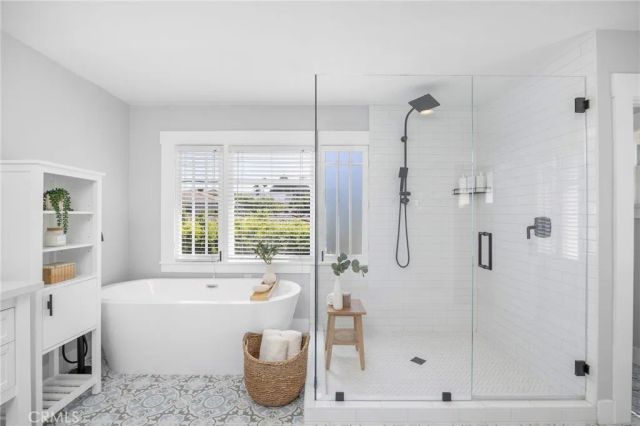 24 Lindero, Long Beach, CA 90803
