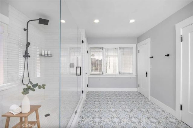 24 Lindero, Long Beach, CA 90803