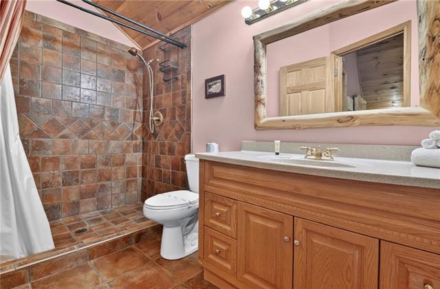 76 Serenity Place, Ellijay, GA 30540
