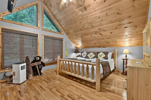 76 Serenity Place, Ellijay, GA 30540