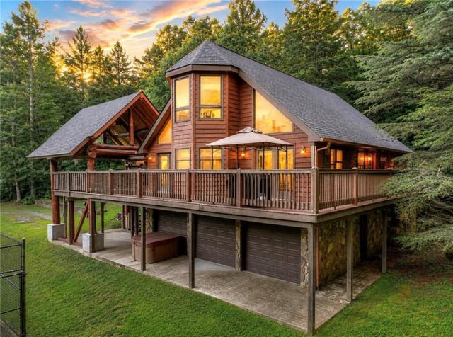 76 Serenity Place, Ellijay, GA 30540