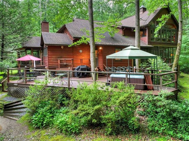 76 Serenity Place, Ellijay, GA 30540