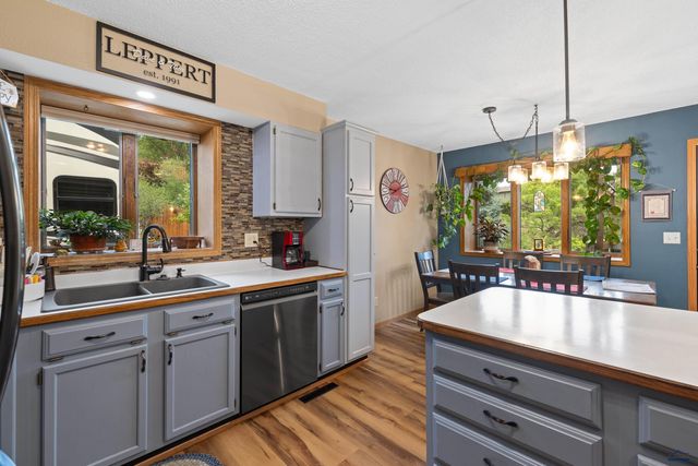 428 TERRACITA DR, Rapid City, SD 57701