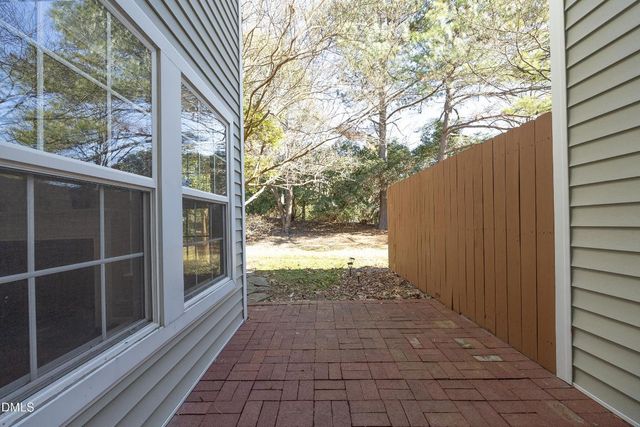 103 Sir Richard Lane, Chapel Hill, NC 27517