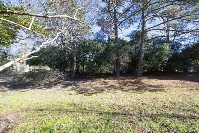 103 Sir Richard Lane, Chapel Hill, NC 27517