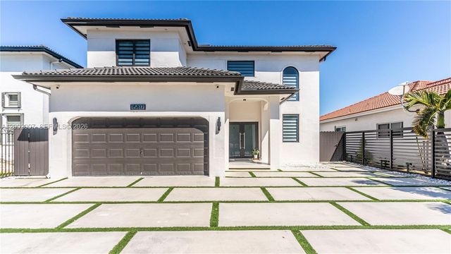 15817 SW 138th Ter, Miami, FL 33196