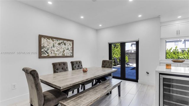 15817 SW 138th Ter, Miami, FL 33196