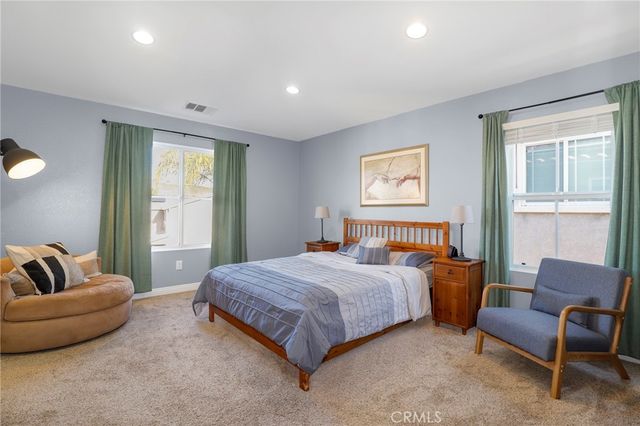 19911 Holly Drive, Saugus, CA 91350