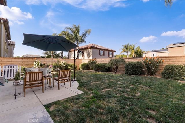 19911 Holly Drive, Saugus, CA 91350