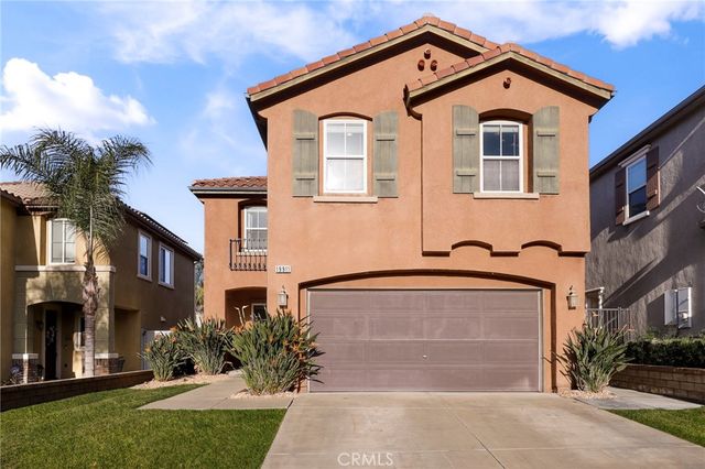 19911 Holly Drive, Saugus, CA 91350