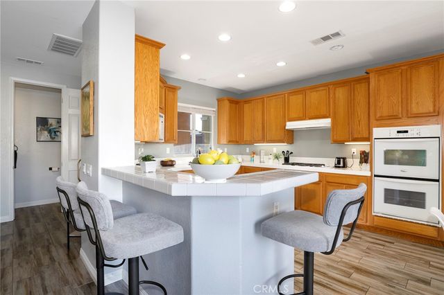 19911 Holly Drive, Saugus, CA 91350