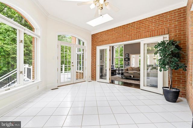 11102 PRINCE EDWARD CT, Oakton, VA 22124