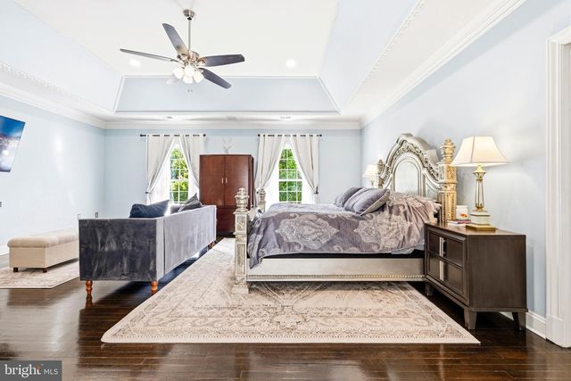 11102 PRINCE EDWARD CT, Oakton, VA 22124