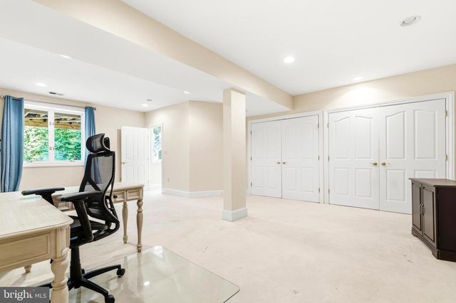 11102 PRINCE EDWARD CT, Oakton, VA 22124