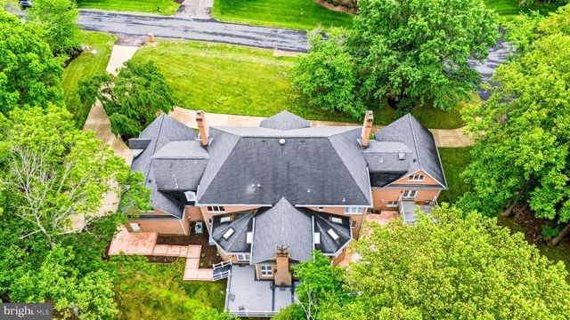 11102 PRINCE EDWARD CT, Oakton, VA 22124