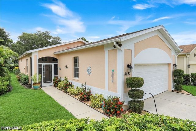 8683 Ibis Cove CIR, Naples, FL 34119