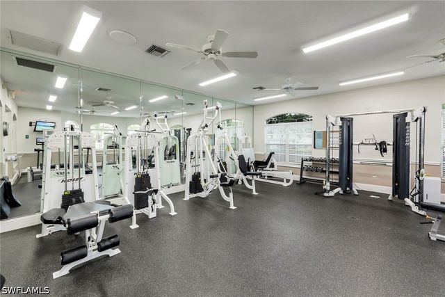 8683 Ibis Cove CIR, Naples, FL 34119