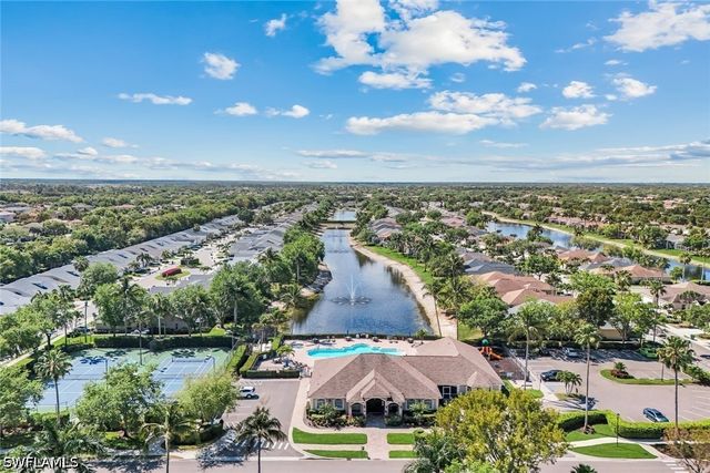 8683 Ibis Cove CIR, Naples, FL 34119