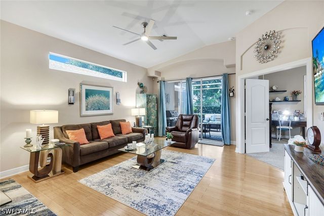 8683 Ibis Cove CIR, Naples, FL 34119