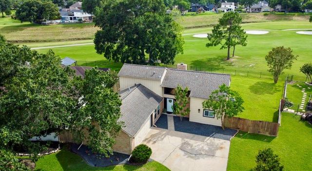 7215 Creek Crest Drive, Houston, TX 77095