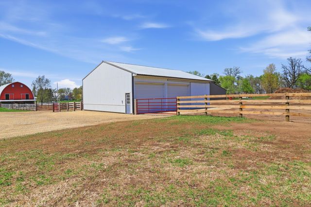 XXXX Nicolai Avenue, Hastings, MN 55033