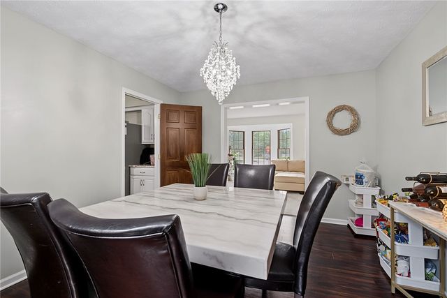 4224 Ranch Drive, Beavercreek, OH 45432