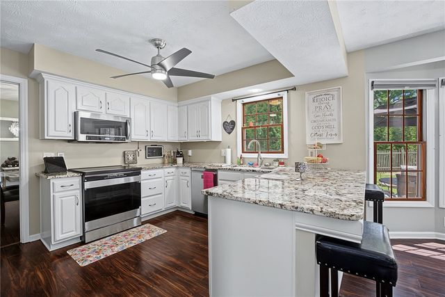4224 Ranch Drive, Beavercreek, OH 45432