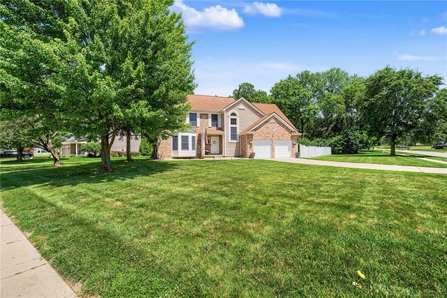 4224 Ranch Drive, Beavercreek, OH 45432