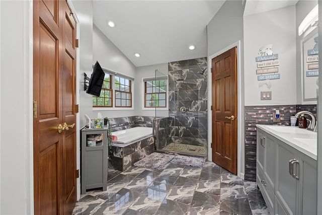 4224 Ranch Drive, Beavercreek, OH 45432