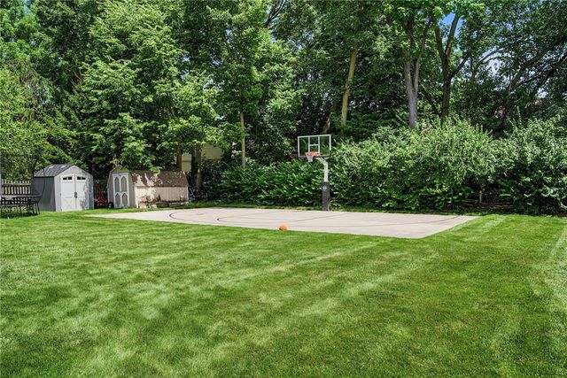 4224 Ranch Drive, Beavercreek, OH 45432