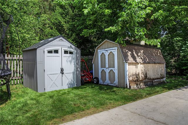 4224 Ranch Drive, Beavercreek, OH 45432