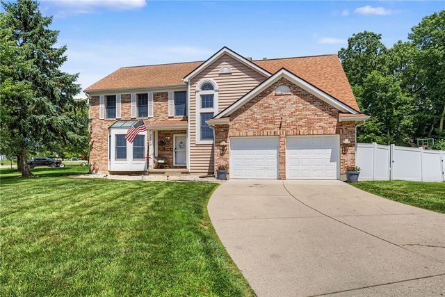 4224 Ranch Drive, Beavercreek, OH 45432