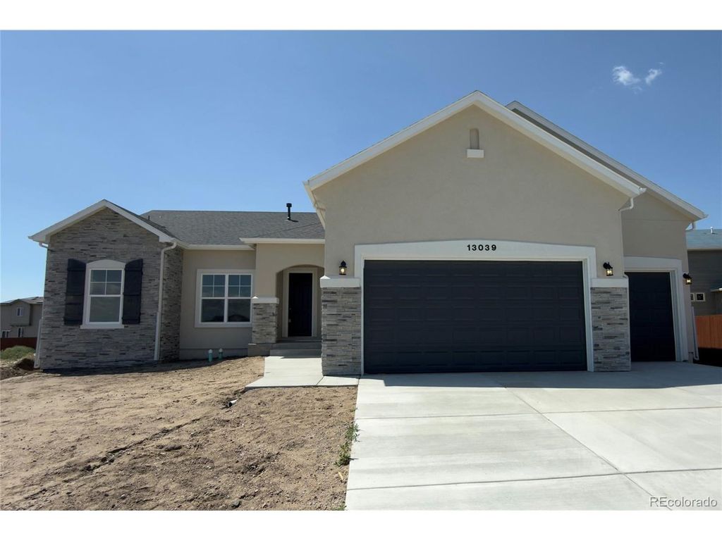 13039 Monument Vista Dr, Peyton, CO 80831