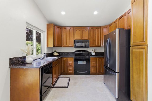 15100 Reynosa Dr, Rancho Murieta, CA 95683