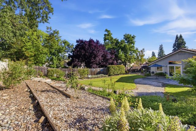 15100 Reynosa Dr, Rancho Murieta, CA 95683