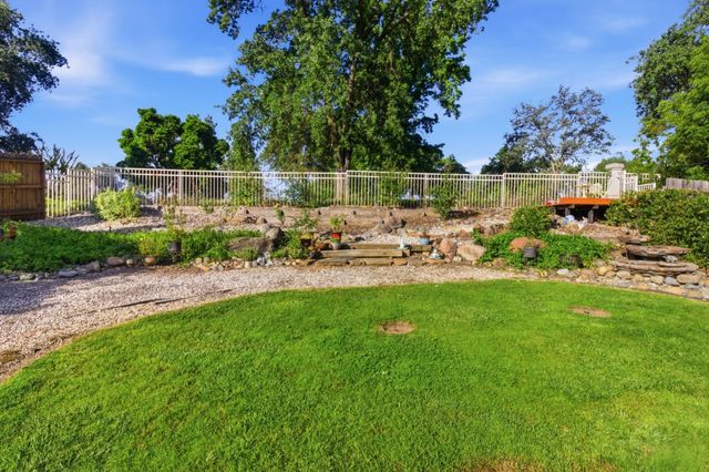 15100 Reynosa Dr, Rancho Murieta, CA 95683