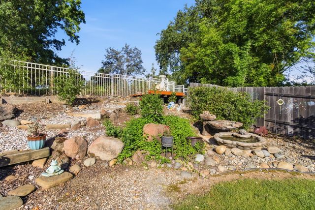 15100 Reynosa Dr, Rancho Murieta, CA 95683