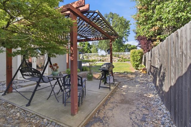 15100 Reynosa Dr, Rancho Murieta, CA 95683