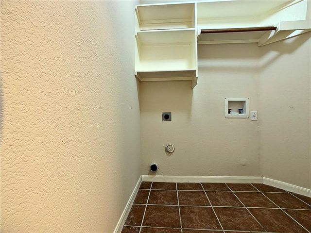 5726 Taylorcrest DR, Austin, TX 78749